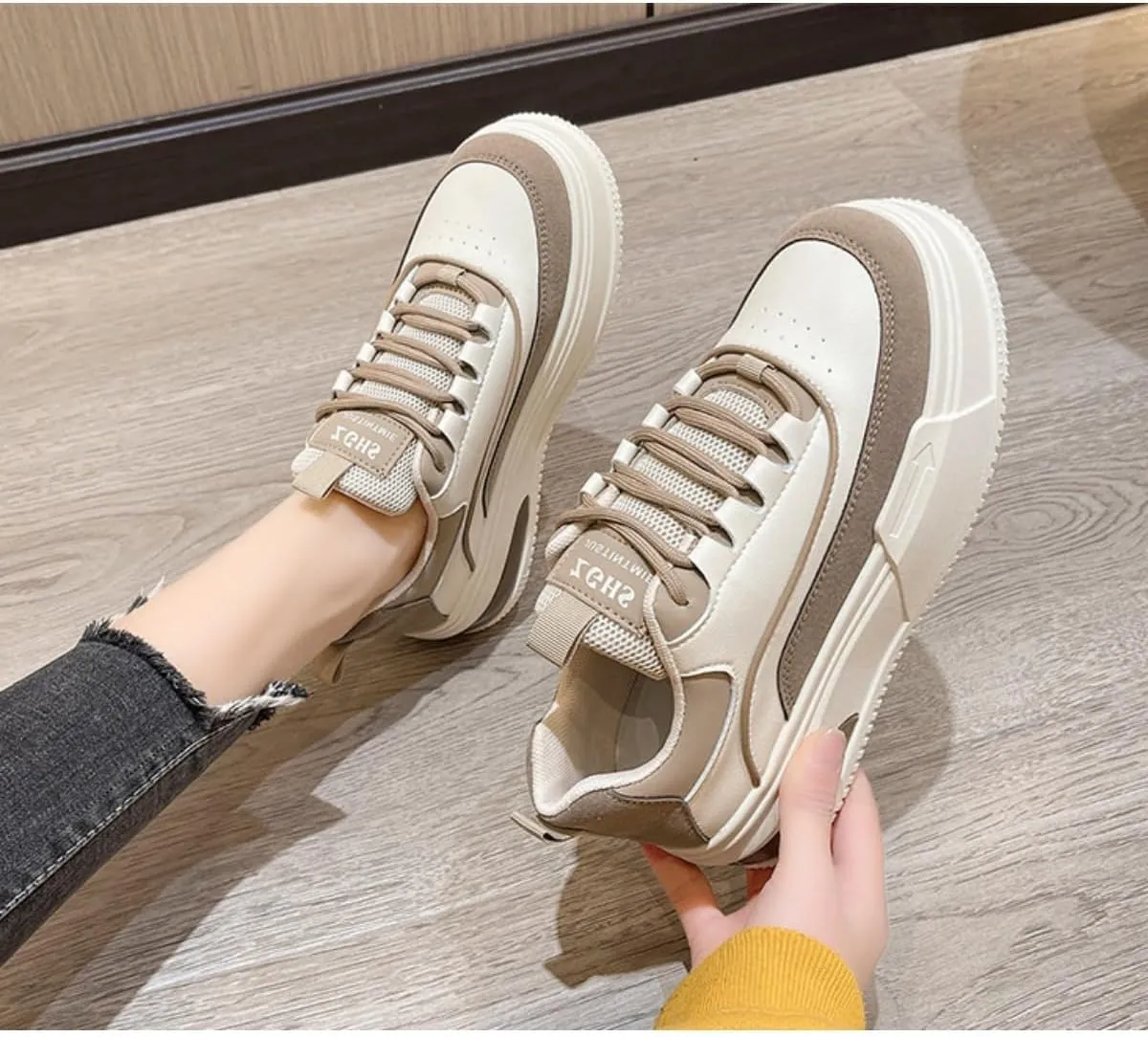 Bold Chunky Trendy Sneakers for Women – Retro Color Block Kicks with All-Day Comfort – Elevate Your Casual Style in Red, Black, or Beige