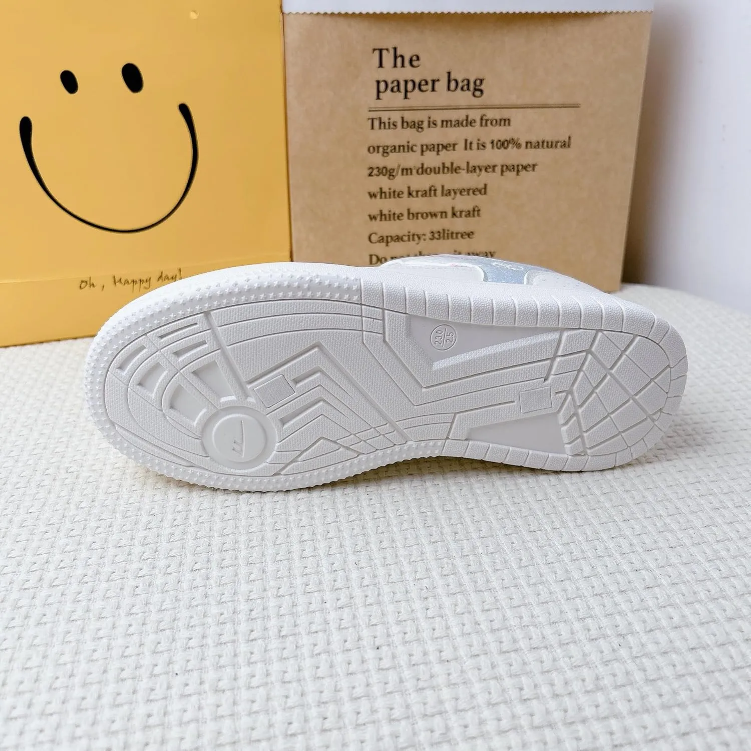 Butterfly Embroidered Low-Top Chunky Sneakers for Women & Girls - Retro Y2K Cute Shoes with Breathable Cushioning, Perfect for Beach Travel & Back to School, Comfy Streetwear, Trendy Minimalist