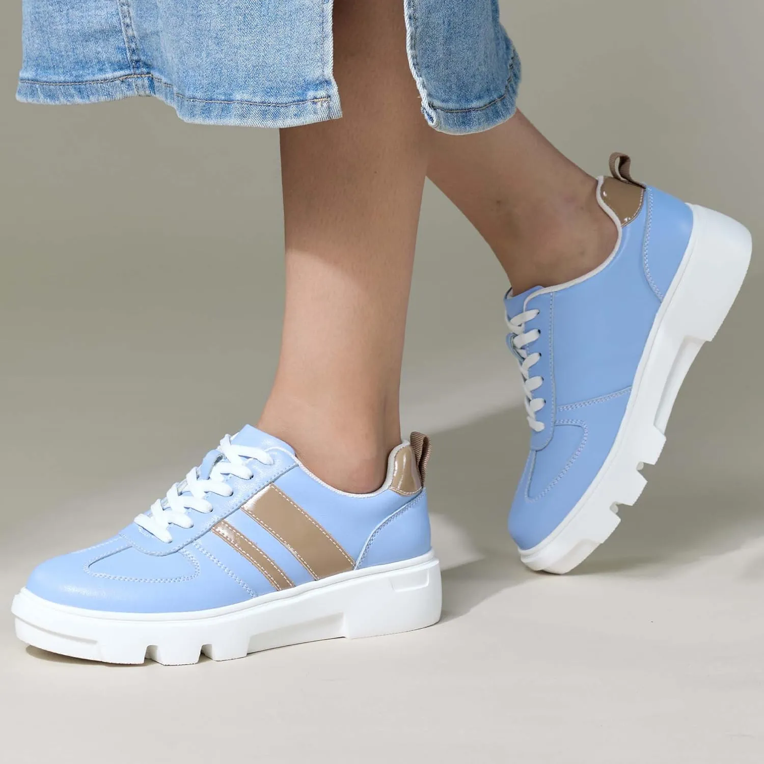 Casual Walking, Minimalist Style, Lace Up Women's Student Shoes, Comfortable and Non Slip for Women, Outdoor Sports Style