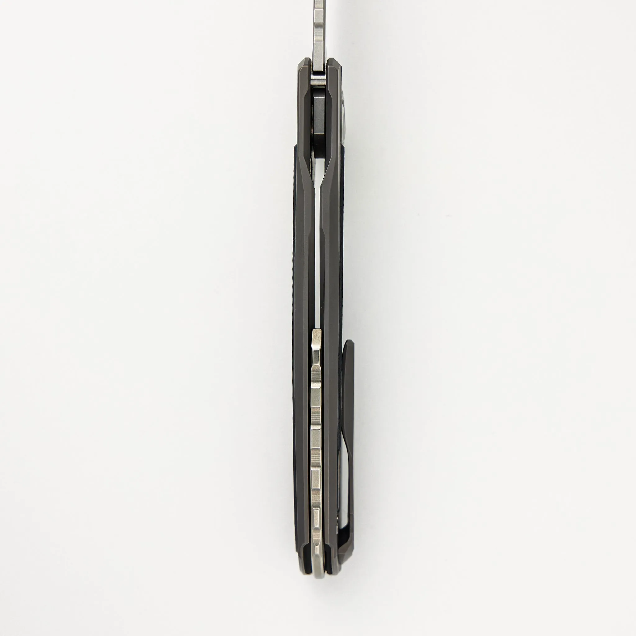 Custom Division F95NL – Electroweave CarboTi/Titanium Handle – Vanax 37 Blade – SRRBS