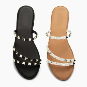 Desmond - Black studded sandal