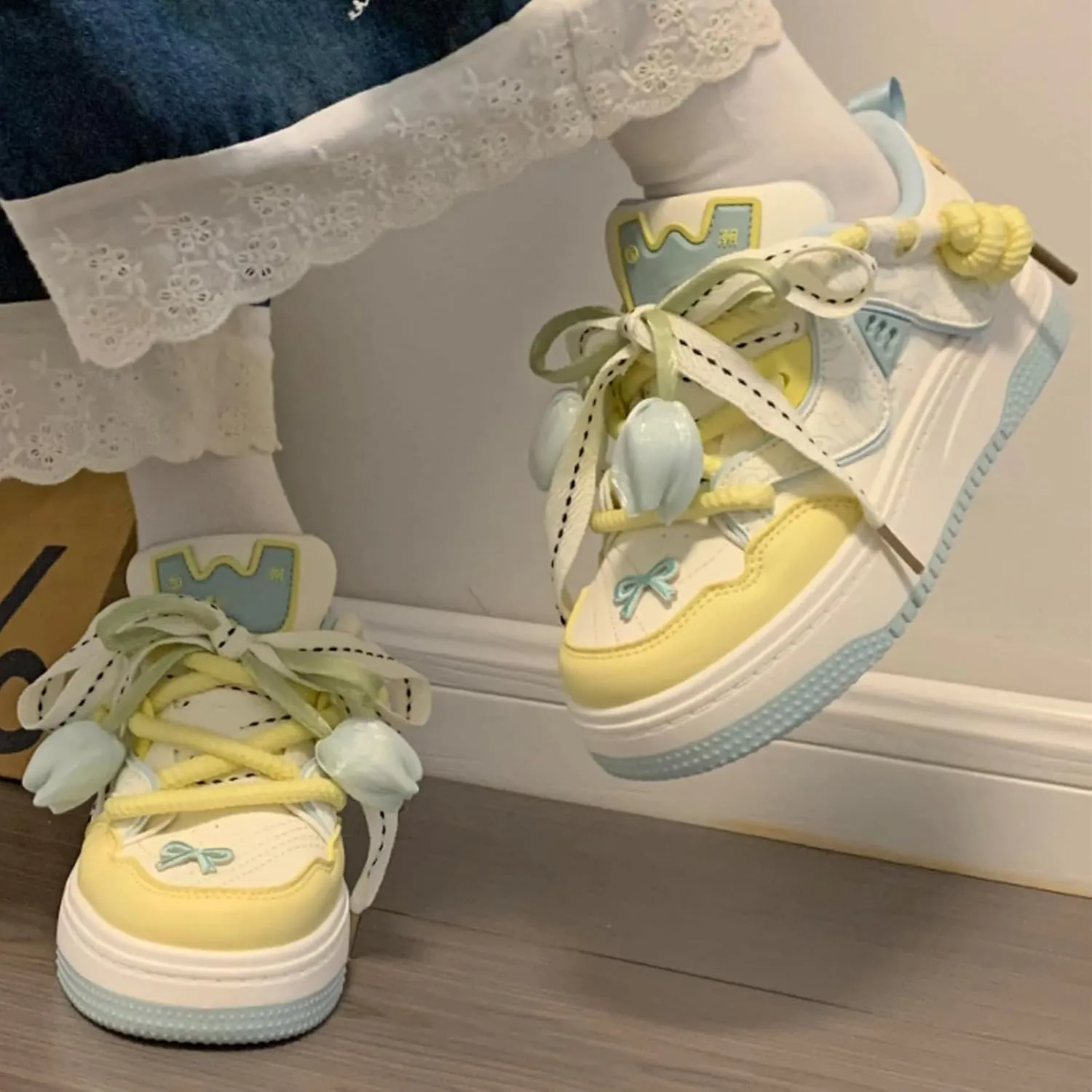 Flower Flora Tulip Bowknot Y2K Platform Chunky Sneakers for Women and Girls Retro Cute Aesthetic Casual Walking Shoes