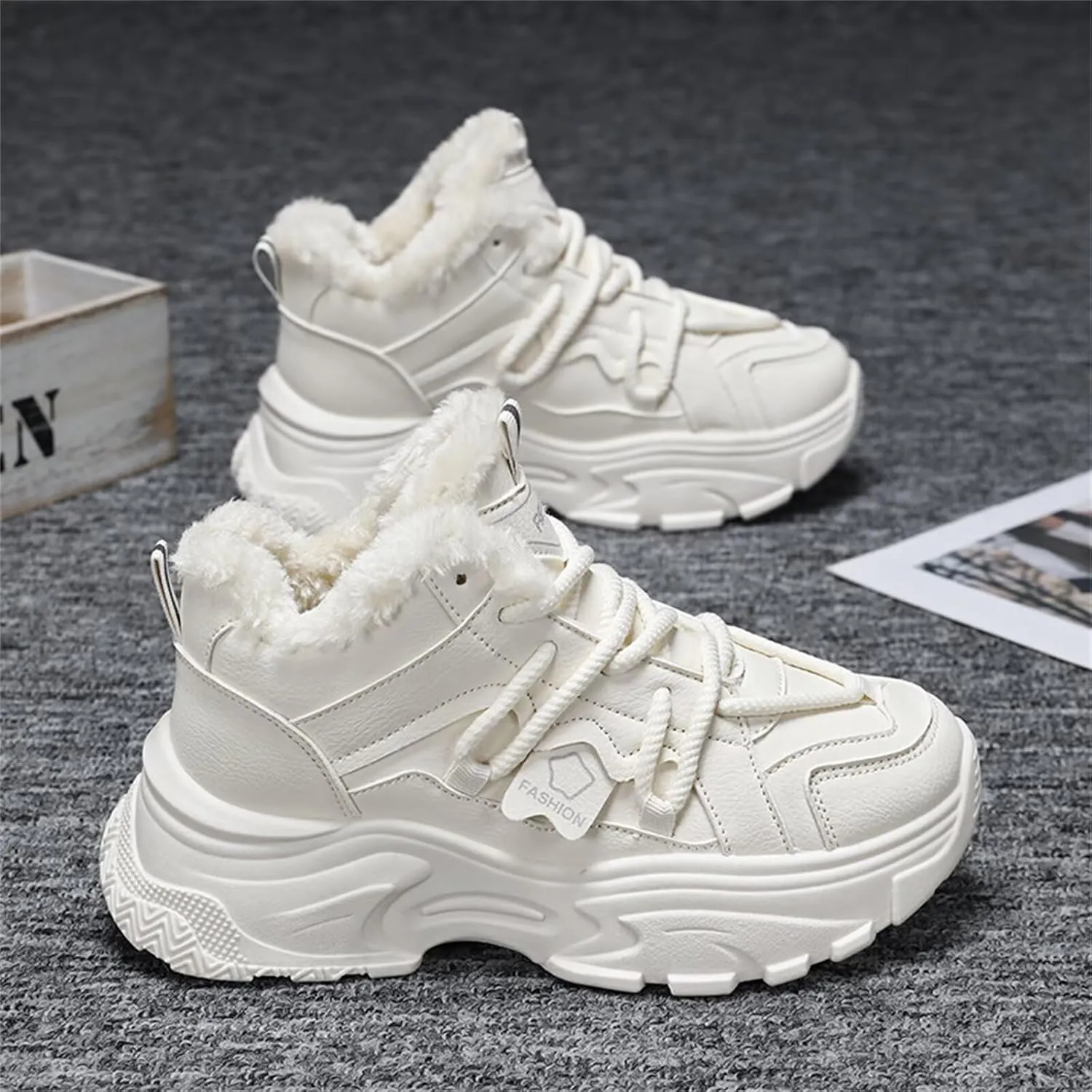Fur Lined Winter Sneakers for Women Fashion Dad Shoes Warm Fleece Lining Comfortable Chunky Platform Sneakers for Girls