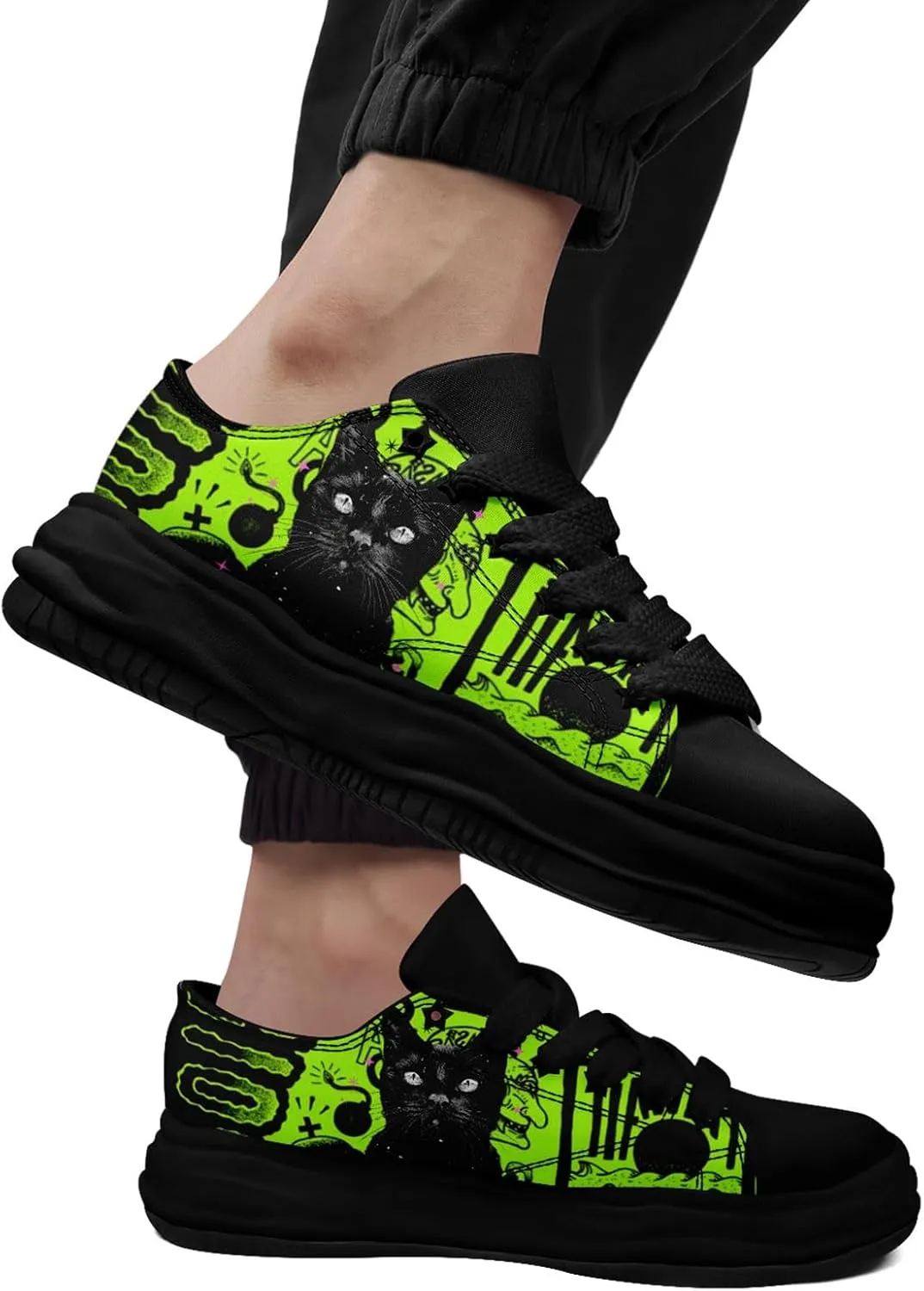 Gothic Skull Print Sneakers for Men Women – Low Top Canvas Shoes with Rubber EVA Sole, Punk Streetwear Fashion