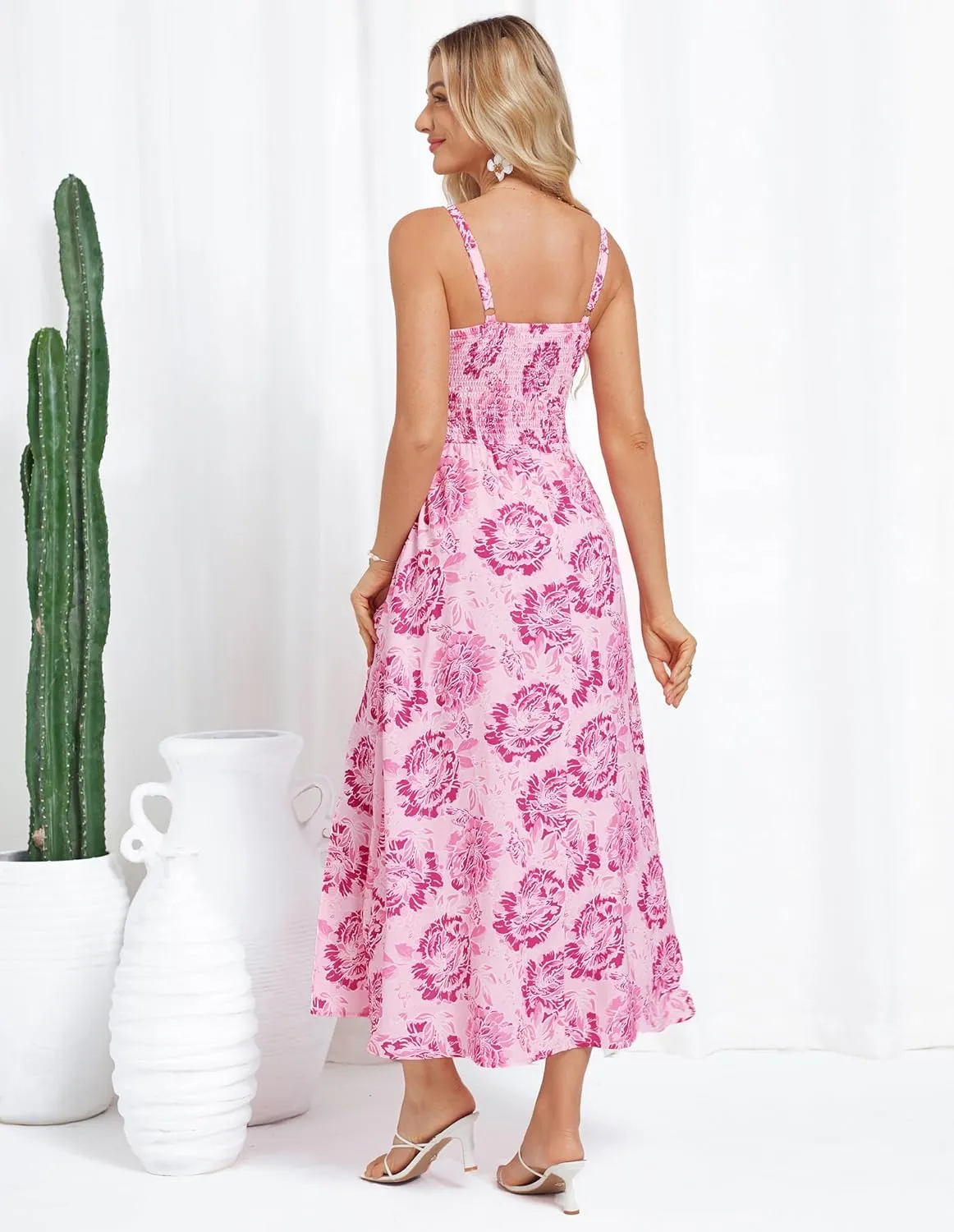 GRACE KARIN 2025 Women's Summer Spaghetti Strap Maxi Dress Smocked Floral Dress Sleeveless Boho Beach Sundress with Pockets