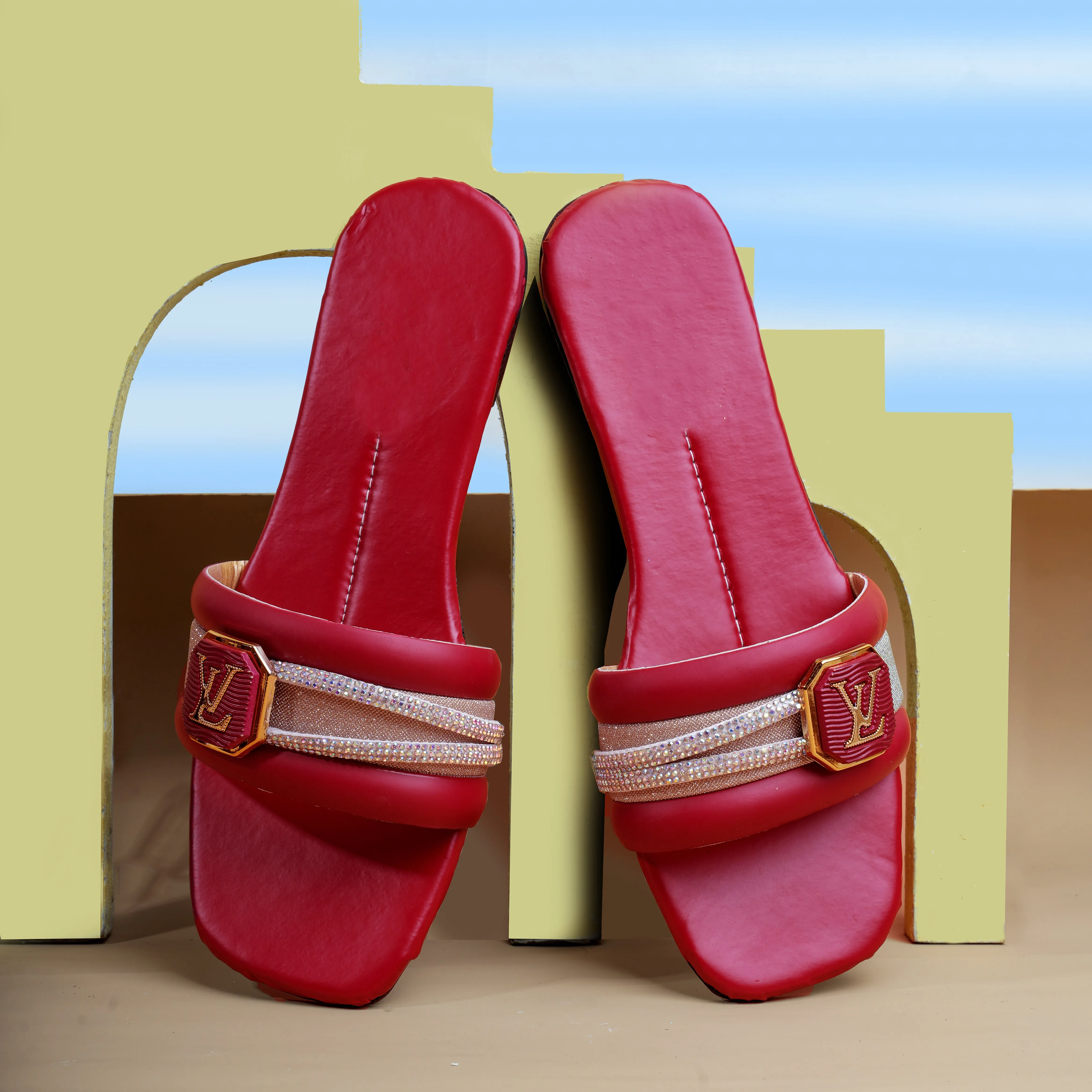 LV Luxe Shine Flat - Red