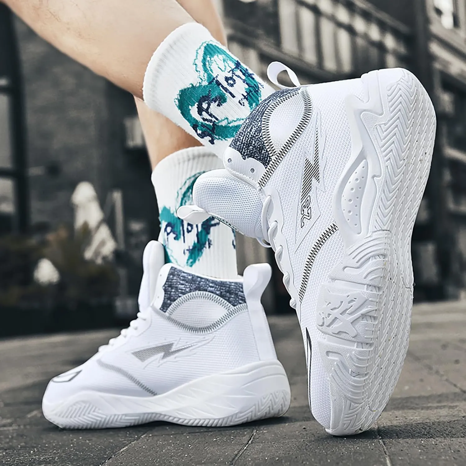 Mens Basketball Shoes Womens High Top Breathable Sneakers Fashion Non Slip Outdoor Sport Shoes Volleyball Shoes