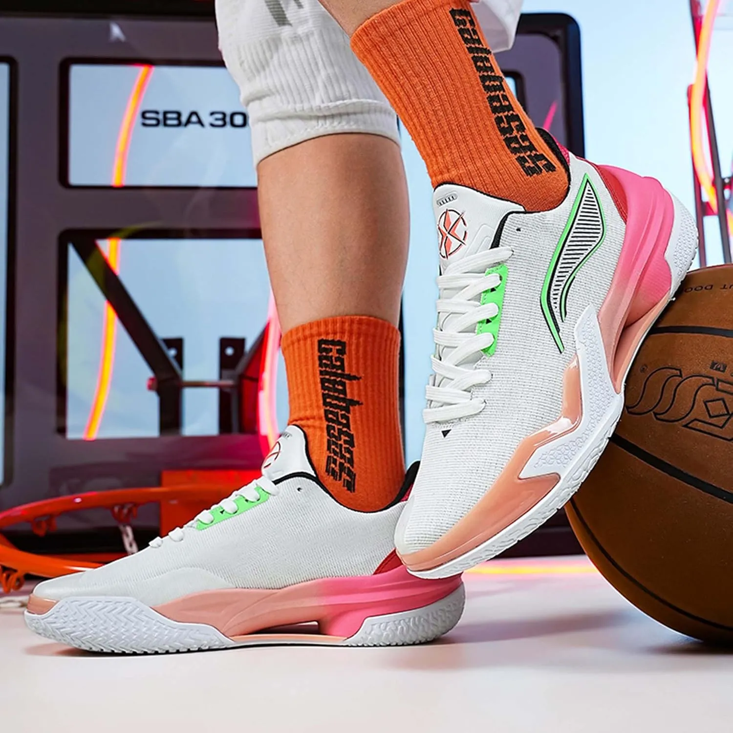 Men's Lace-up Basketball Shoes Anti-Slip Breathable Running Shoes Women's High Top Basketball Shoes Youth Outdoor Sports Basketball Shoes Fashion Sneakers