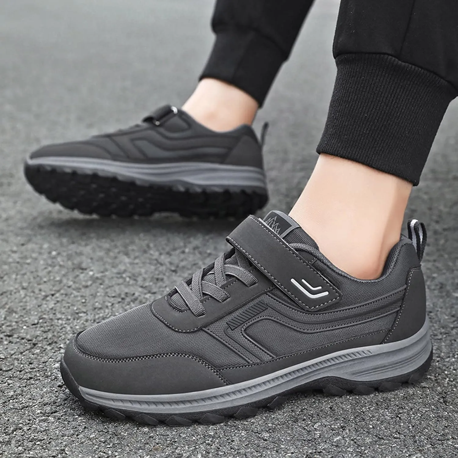 Men's Simple and Fashionable Flying Woven Round Head Solid Color Lightweight Breathable Soft Mens Sneaker Boots Casual