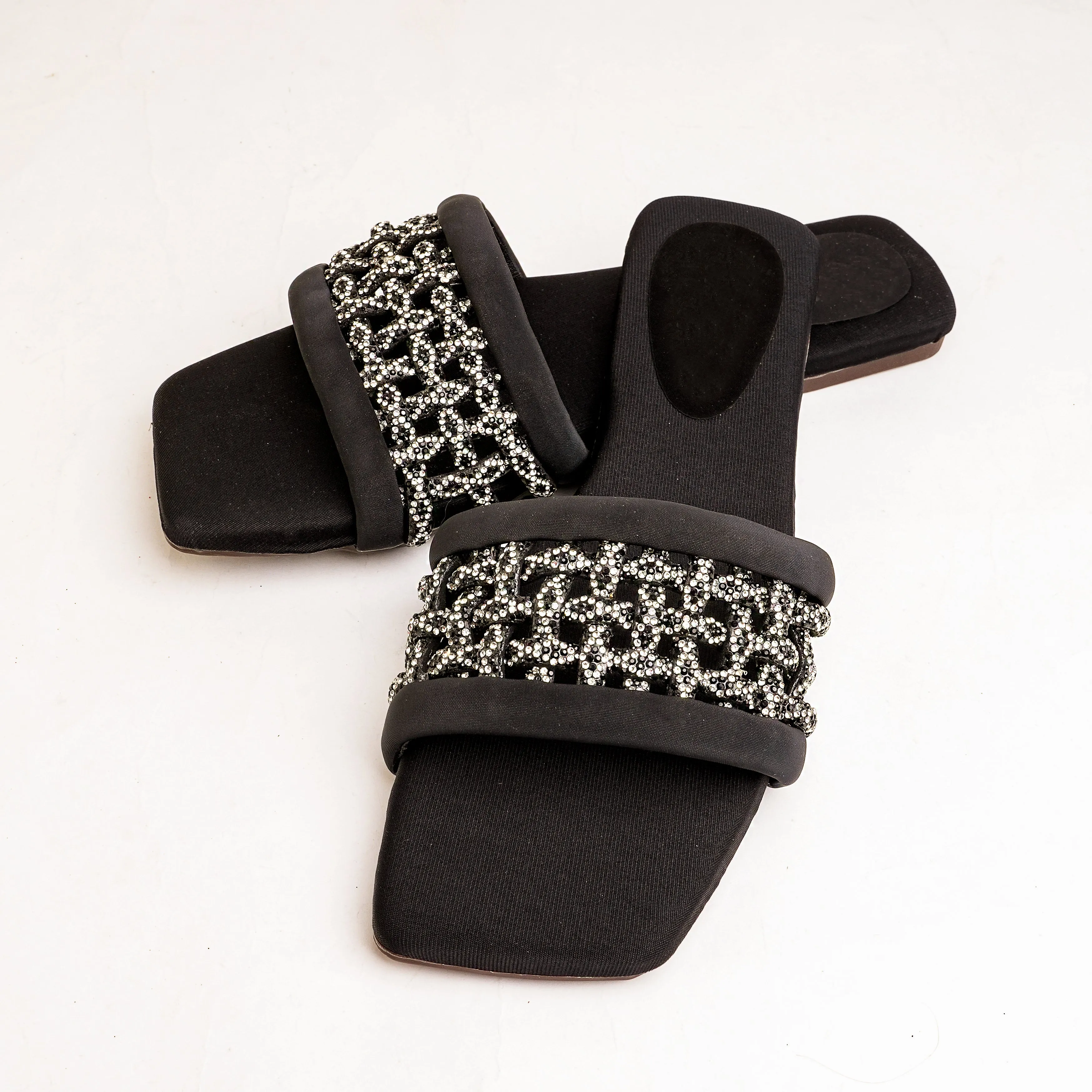 Midnight Spark Flat - Black