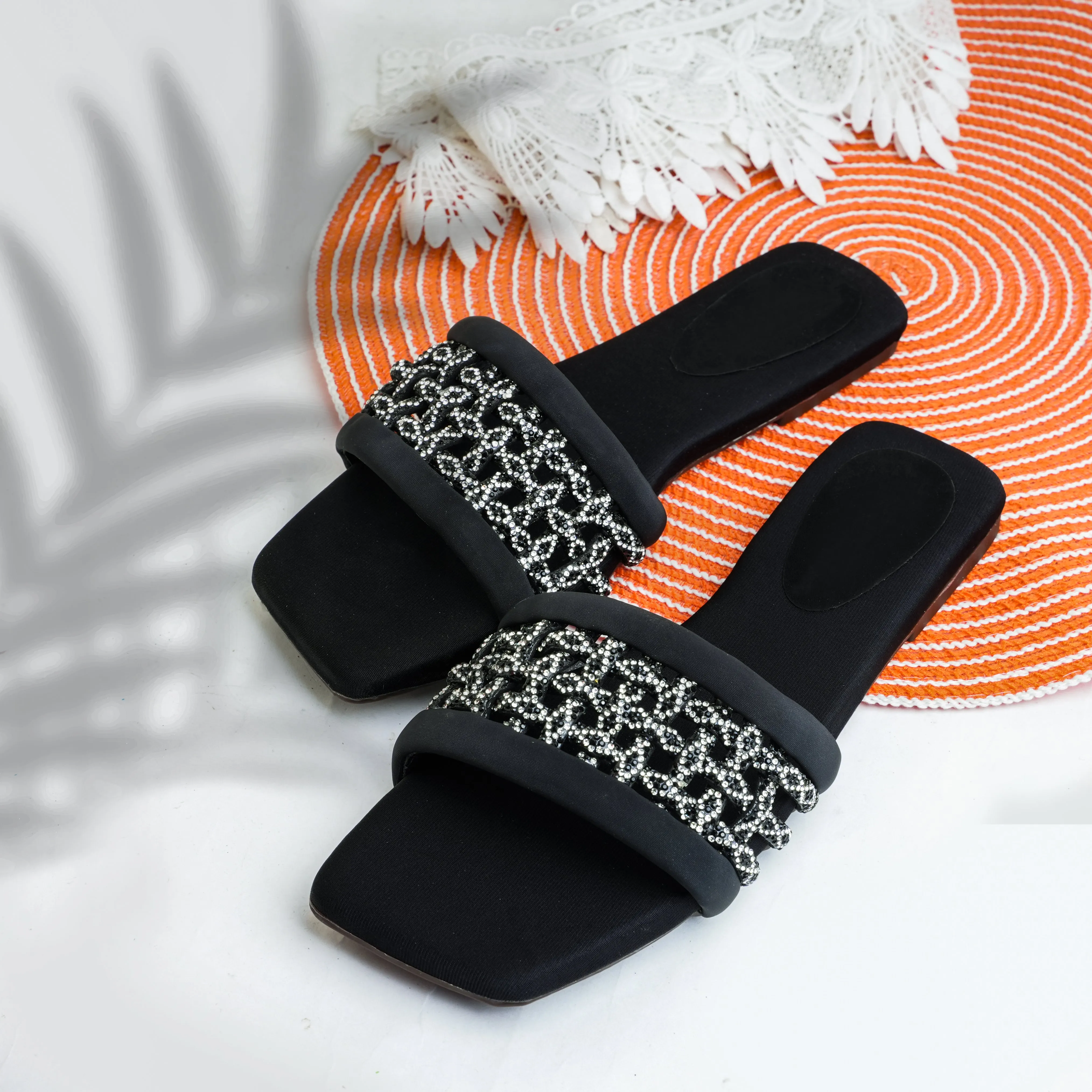 Midnight Spark Flat - Black