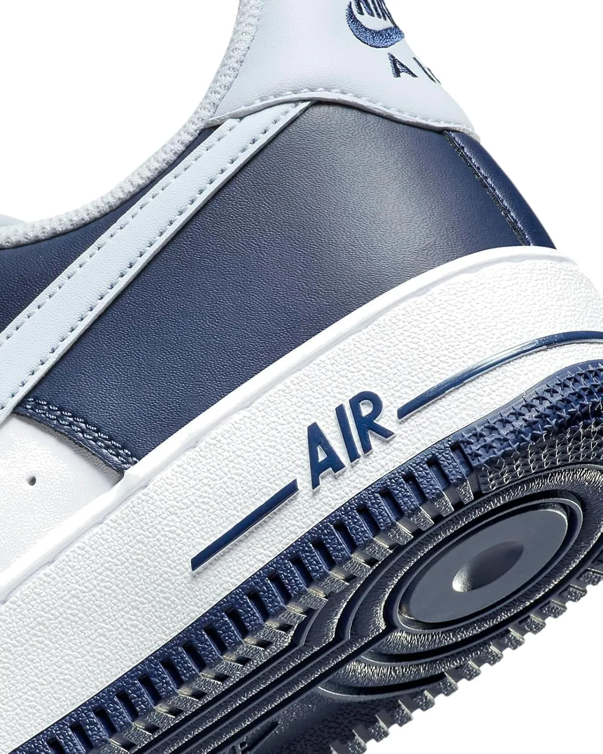 NIKE Air Force 1 '07 Men's Trainers