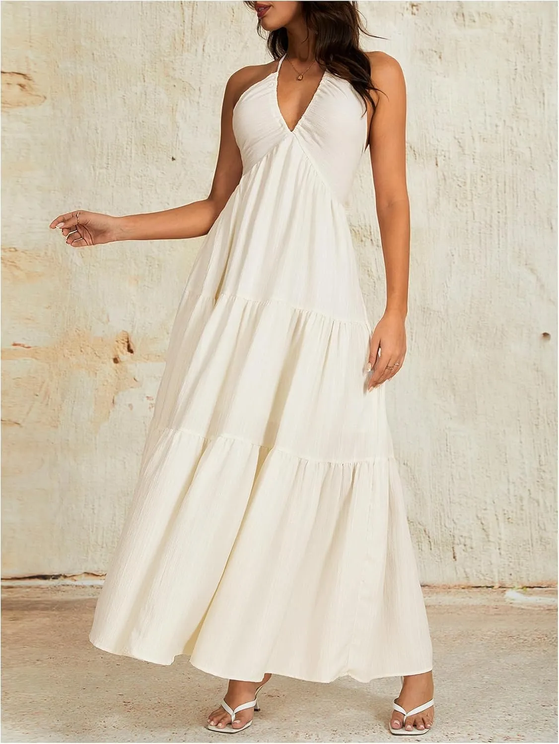 OYOANGLE Women's V Neck Tie Backless Halter Dress Ruched Flowy Vacation Maxi Dresses