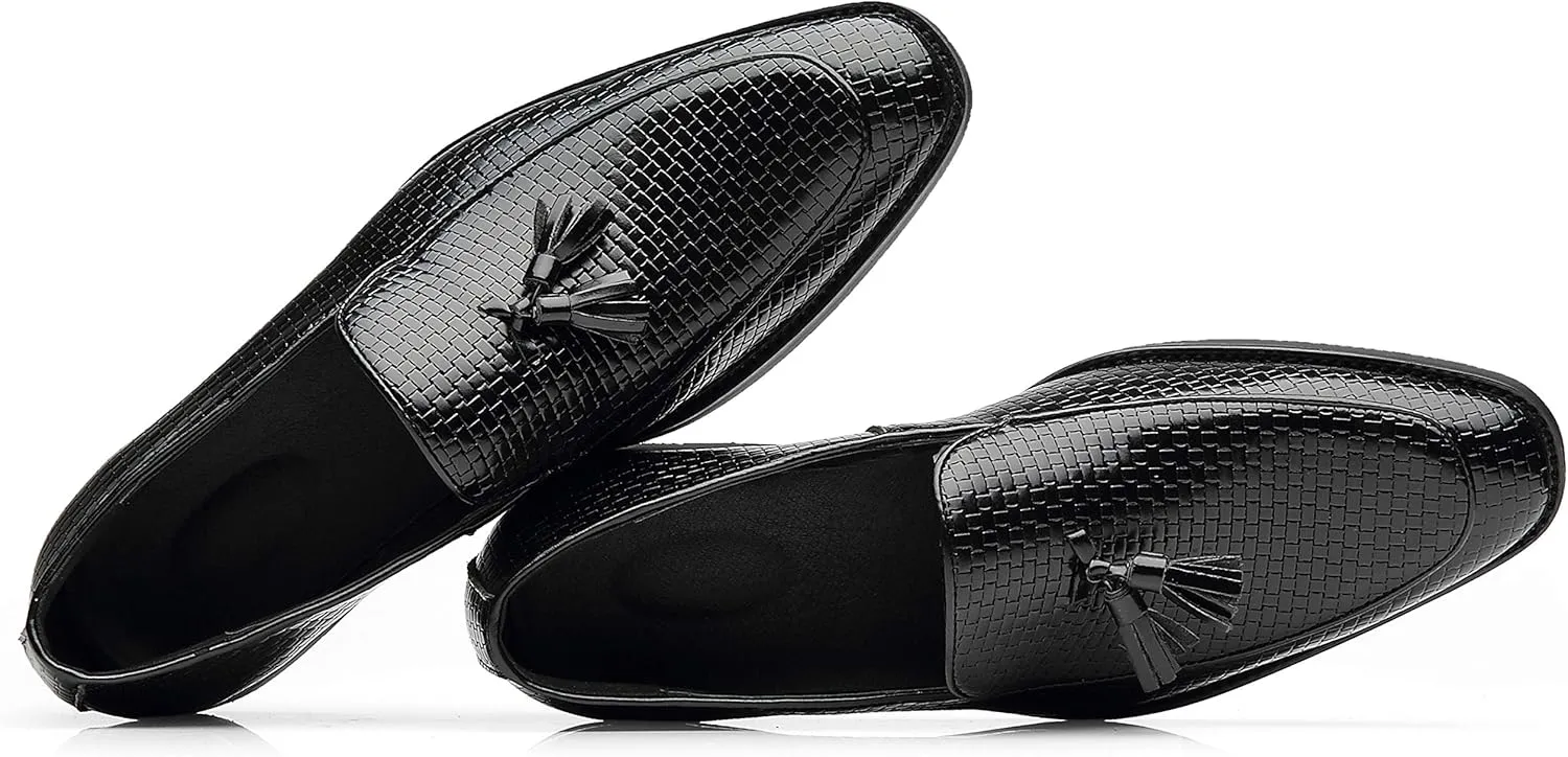 Santimon Men's Smoking Slipper Tassel Loafers Comfortable PU Leather Driving Boat Moccasins Casual Shoes