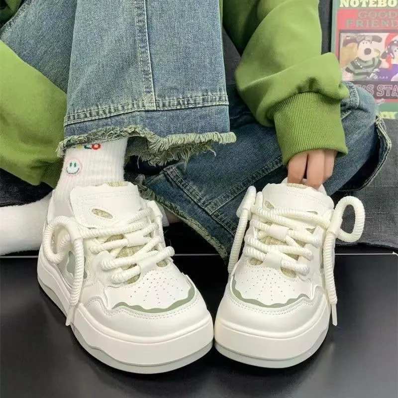Star Shoes Women's Y2K Platform Sneakers Low Top Lace Up Round Toe Sports Shoes Slip Fashion for Travel Casual