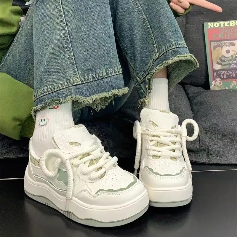 Star Shoes Women's Y2K Platform Sneakers Low Top Lace Up Round Toe Sports Shoes Slip Fashion for Travel Casual