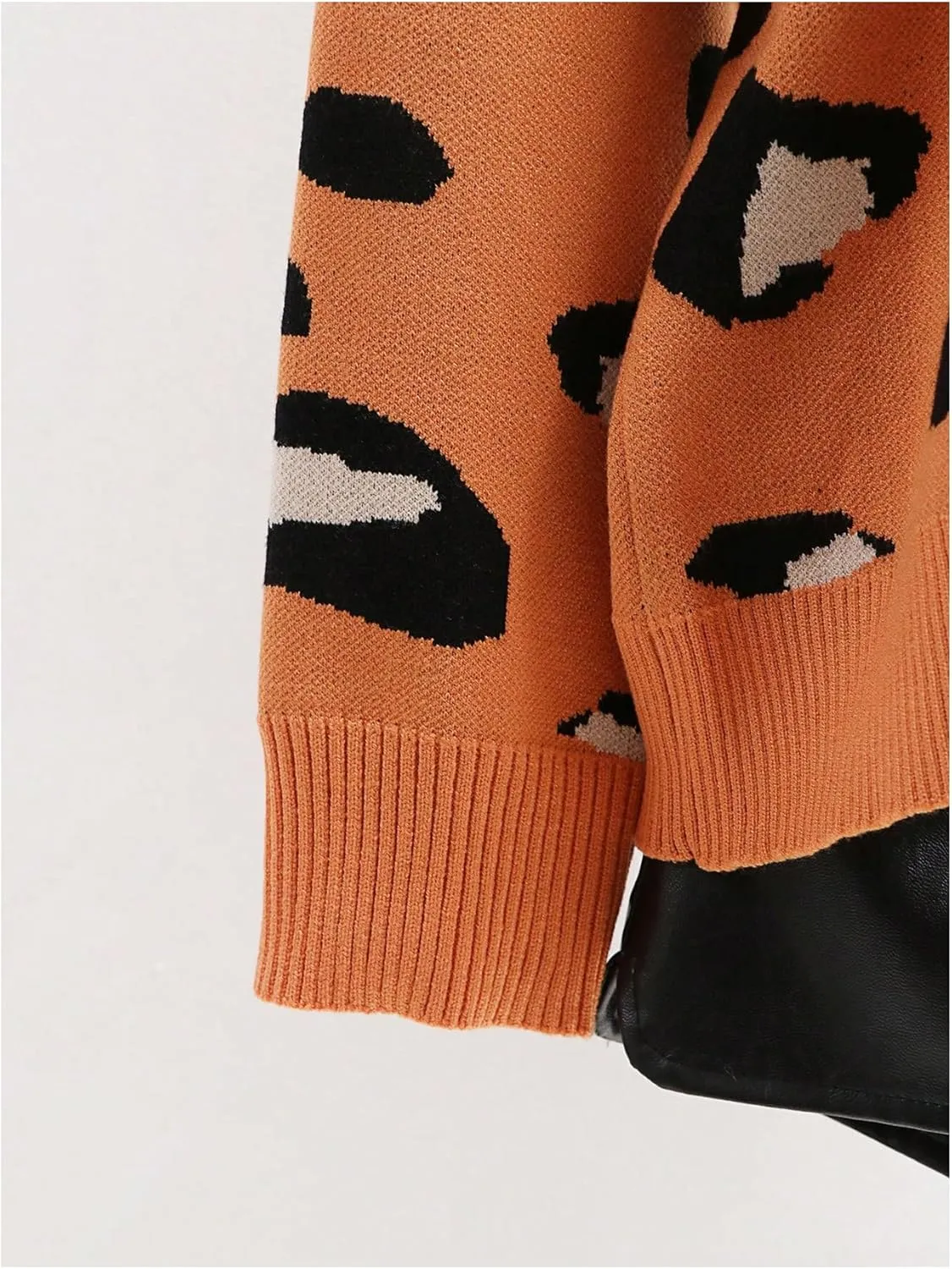 WDIRARA Women's Leopard Tiger Print Cardigan V Neck Long Sleeve Color Block Button Down Sweater Outwear
