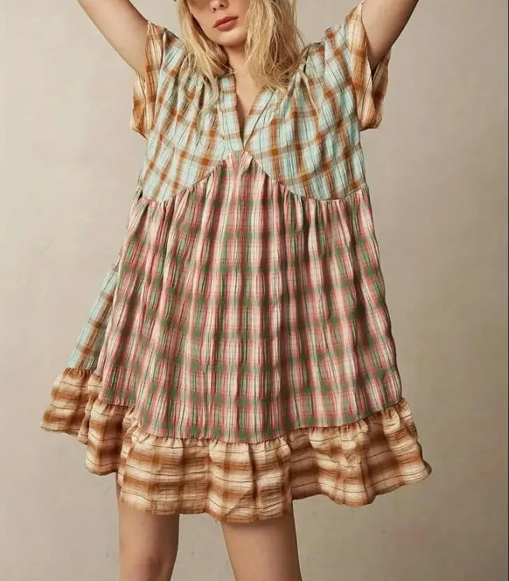 Women Boho Floral Babydoll Mini Dress Y2k Puff Sleeve Ruffle Flowy Short Dress Cute Summer V Neck Patchwork Dresses