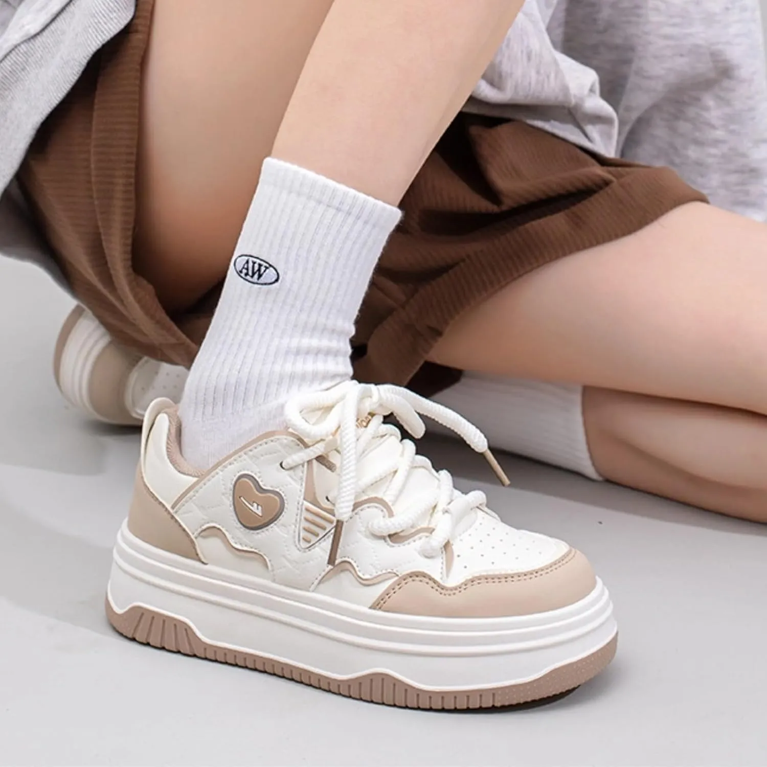 Women's Cute Chunky Sneakers, Sweet Heart Pattern Platform Shoes, Y2K Preppy Skate Casual Daily Wear, Height Boost