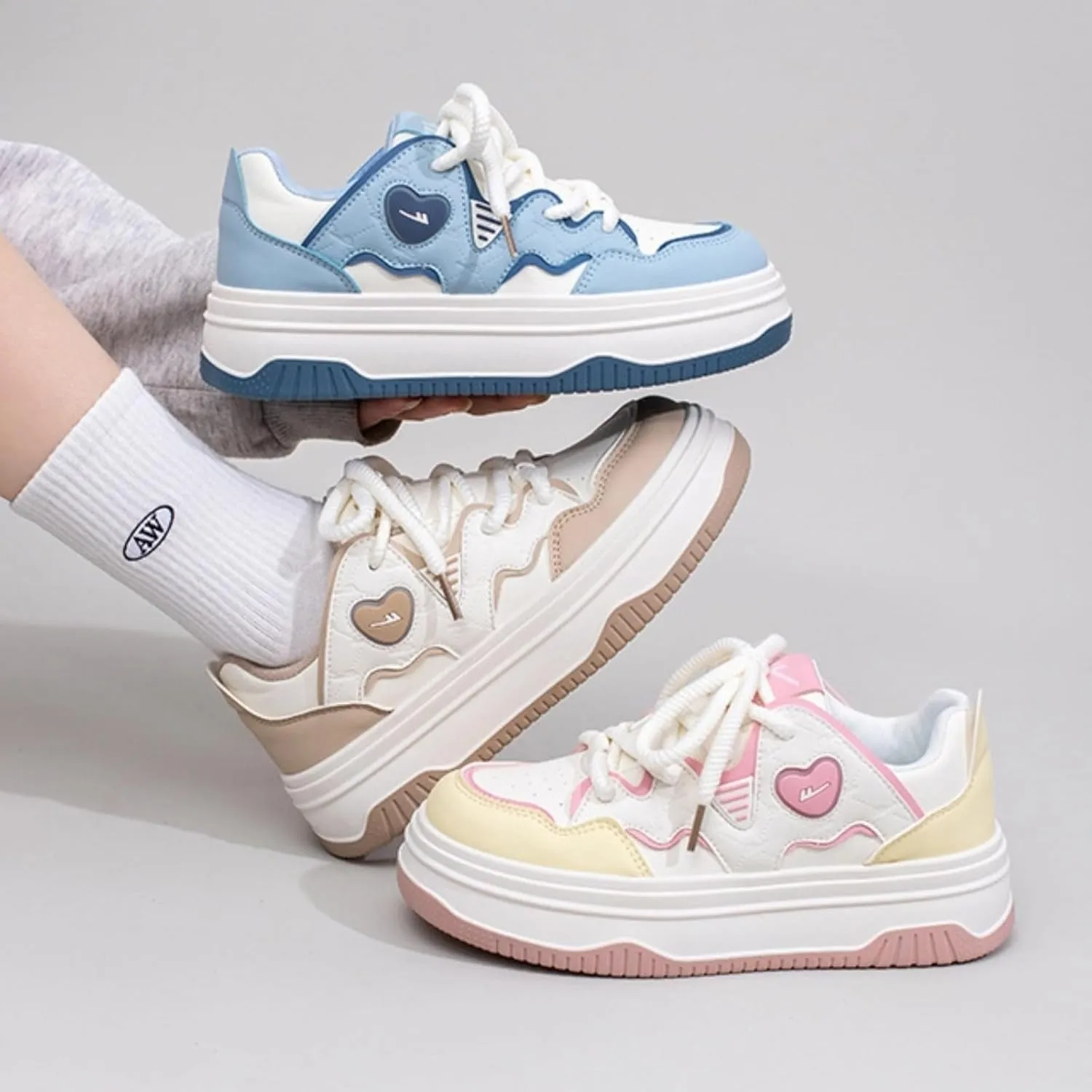 Women's Cute Chunky Sneakers, Sweet Heart Pattern Platform Shoes, Y2K Preppy Skate Casual Daily Wear, Height Boost