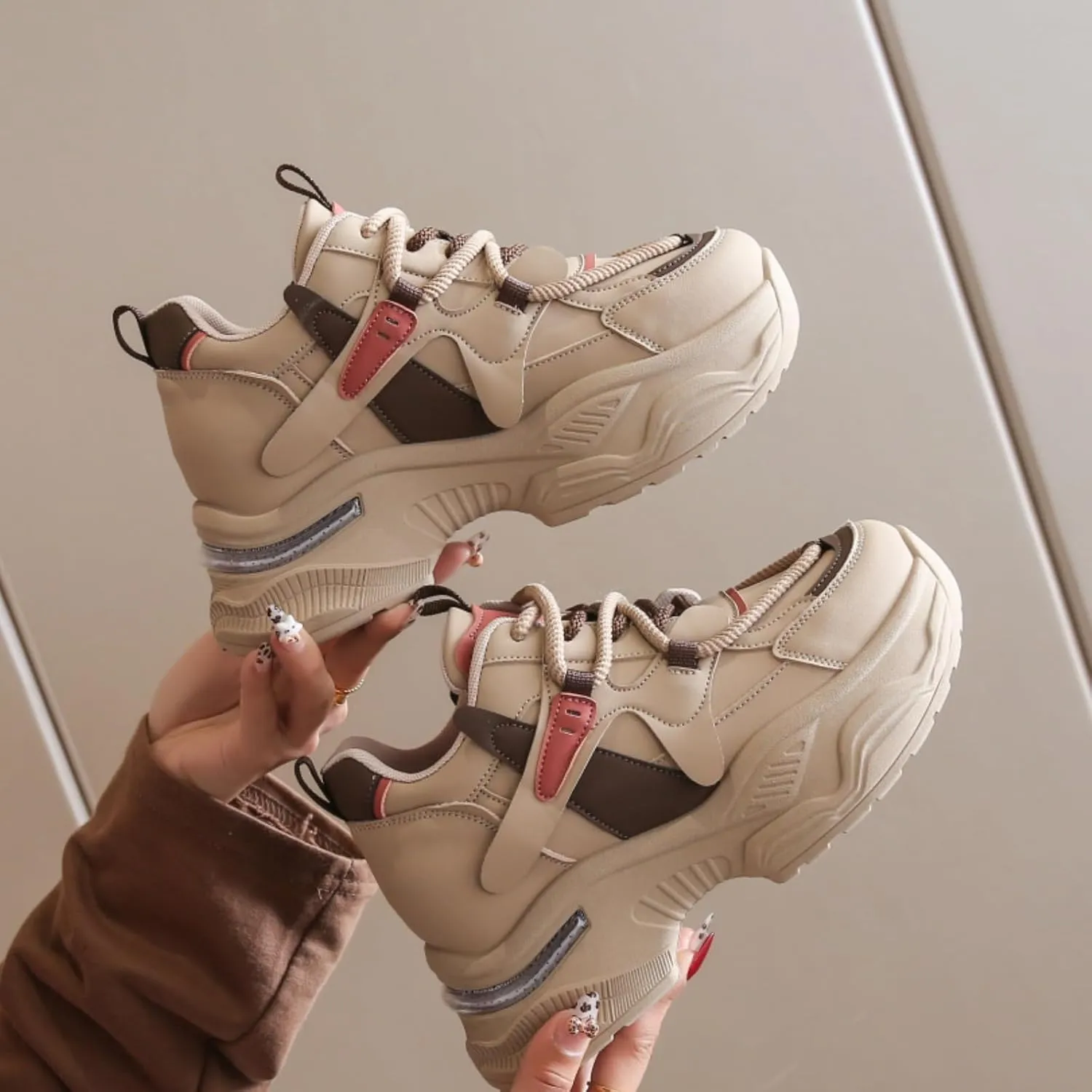 Womens Fashion Lace-Up Leather Chunky Sneakers Round Toe Platform Non-Slip Casual Sport Shoes for Walking Workout Driving