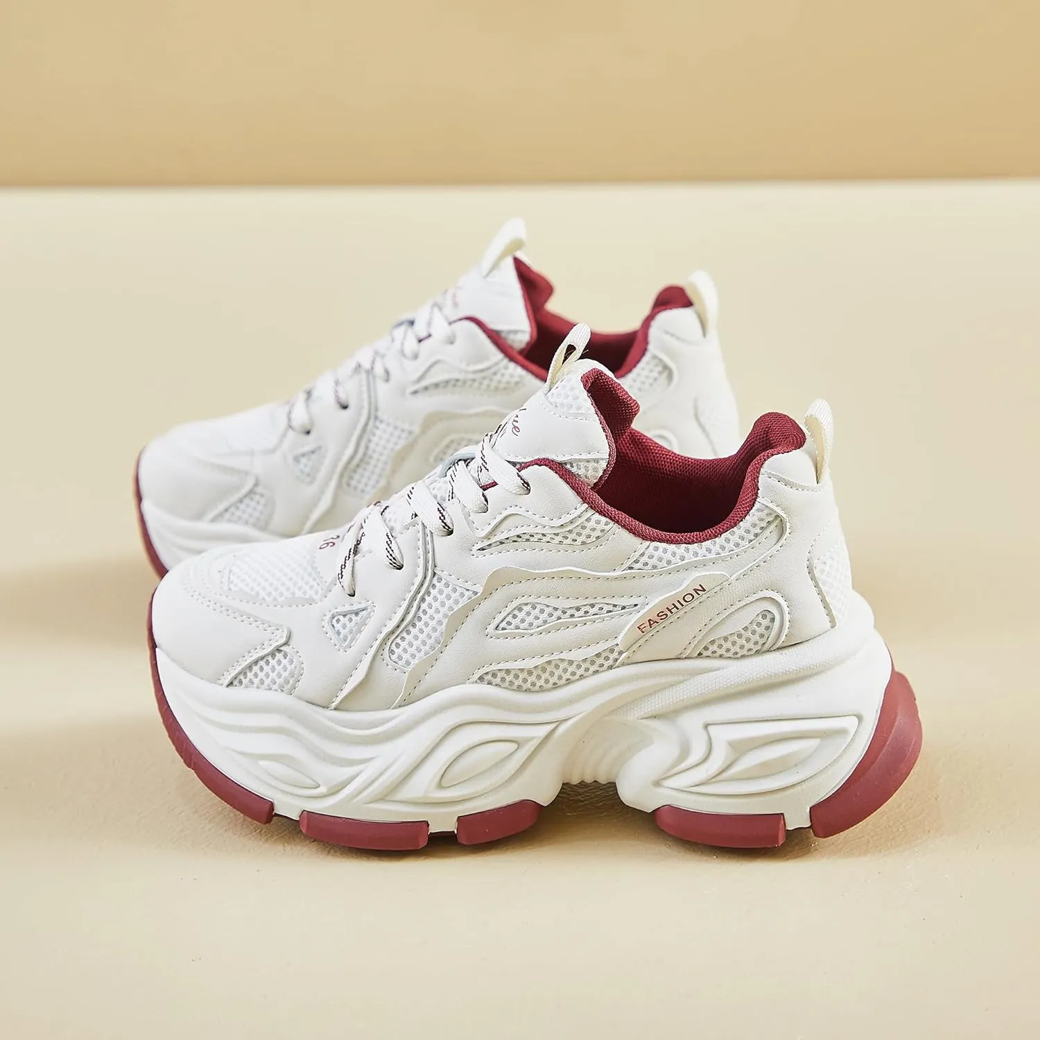 Women’s Mesh Platform Sneakers Comfortable Athletic Walking Shoes 90s Lace Up Casual Dad Shoes