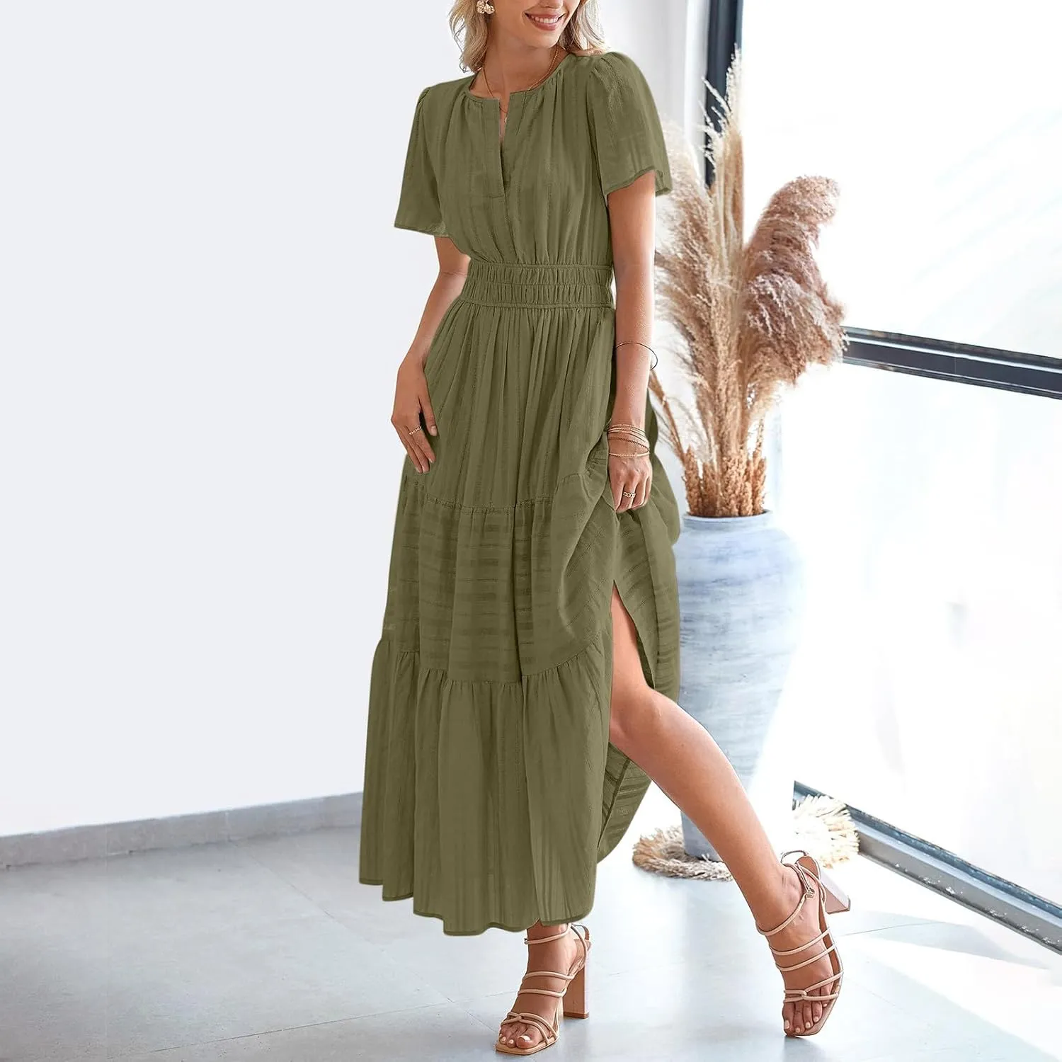 XUNRYAN 2025 Womens Summer Casual Maxi Dresses Lightweight Short Sleeve V-Neck Elastic Waist Boho Dress Beach Sundress