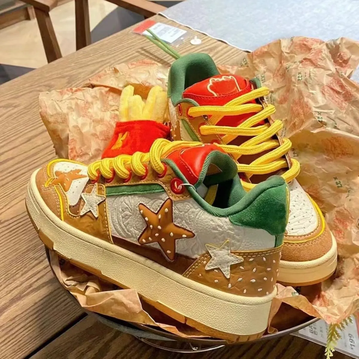 Y2K Shoes Walking Hamburger Sneakers for Women Novel Star Chunky Platform Shoes Aesthetic Laces Up Streetwear Fit Well