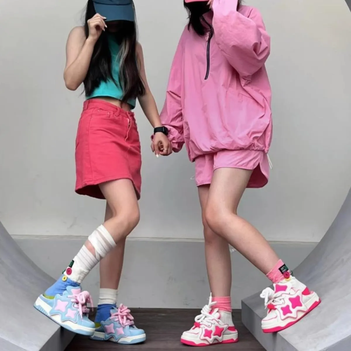 Y2K Slippers Walking Sneakers for Women Kawaii Colorful Star Chunky Platform Shoes Aesthetic Laces Up Streetwear Fit Well
